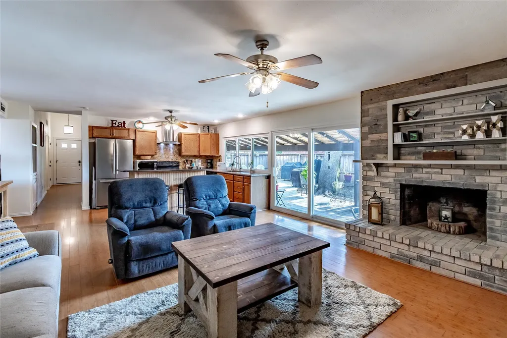 1204 Warwick Drive Mesquite TX 75150