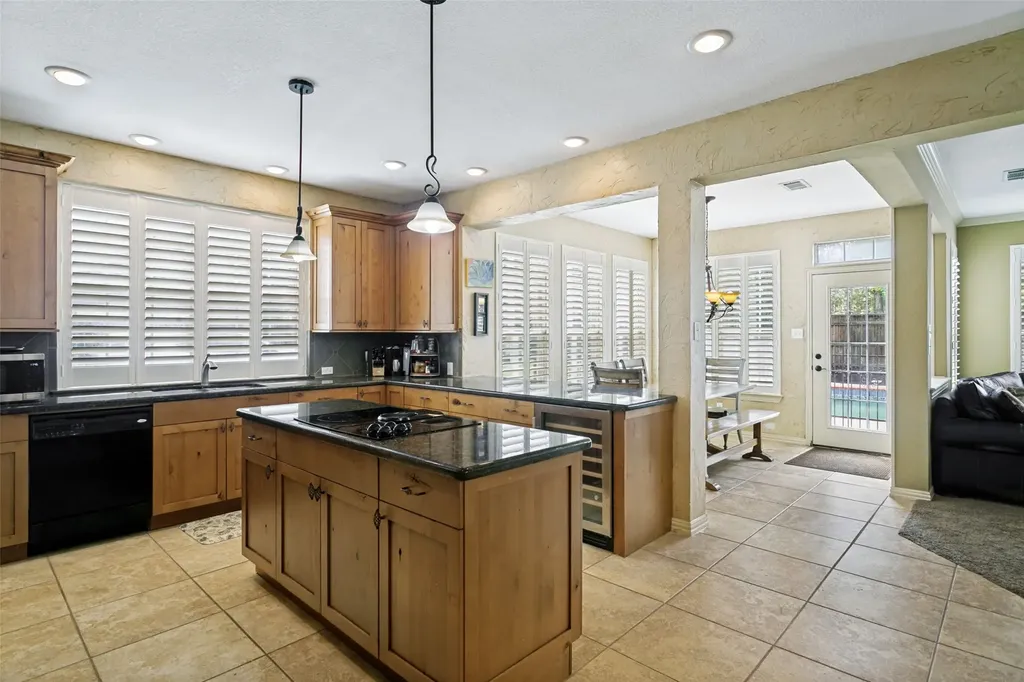 2307 Still Point Lane Colleyville TX 76034