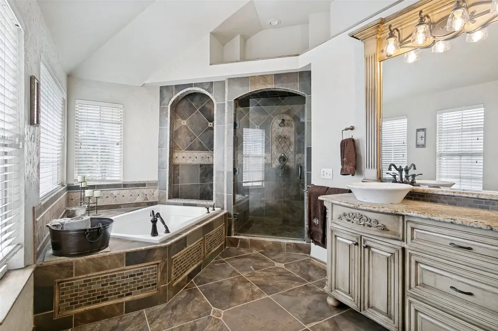 2307 Still Point Lane Colleyville TX 76034
