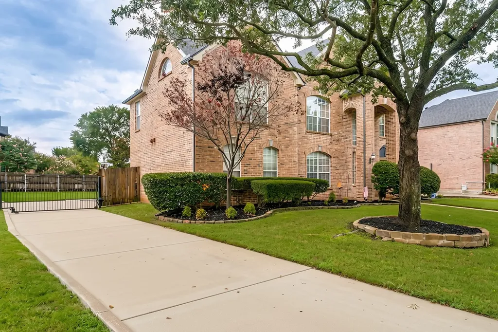 2307 Still Point Lane Colleyville TX 76034