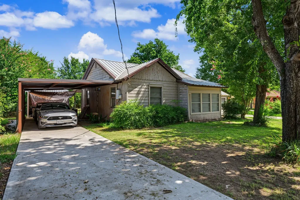 543 Church Street Bluff Dale TX 76433