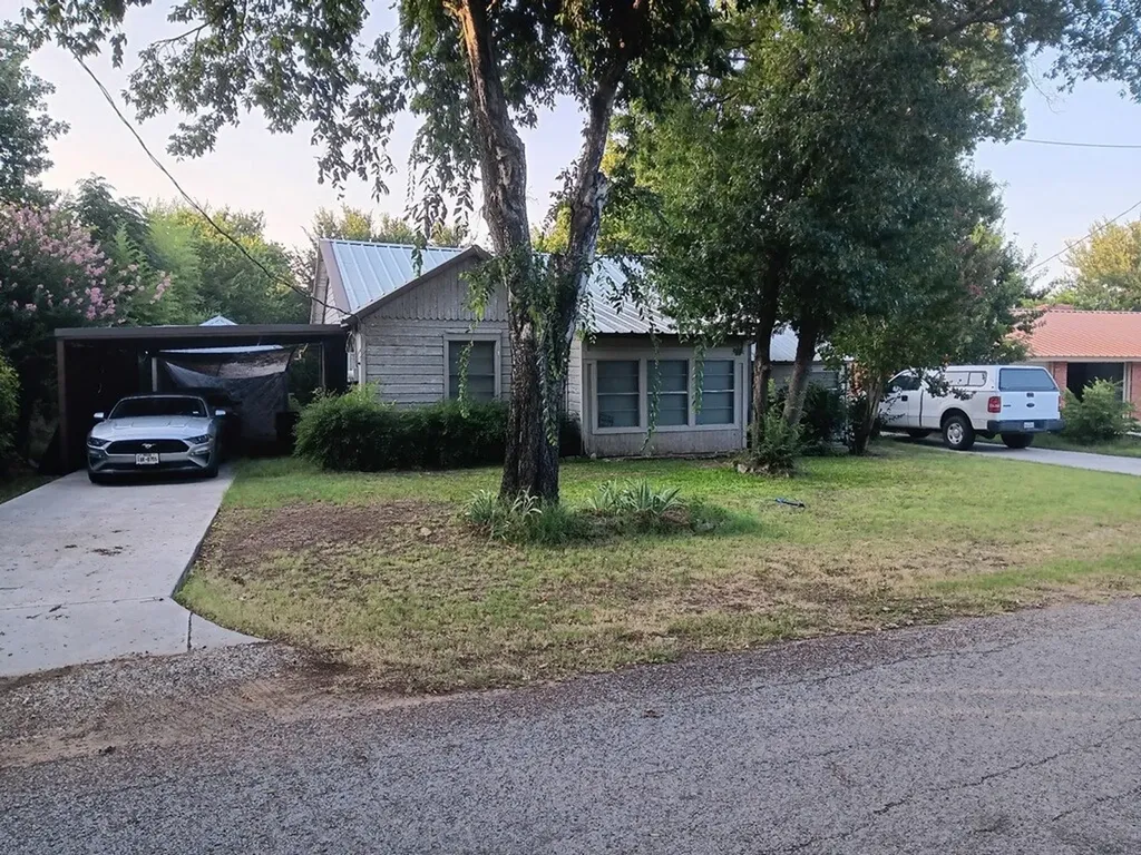 543 Church Street Bluff Dale TX 76433