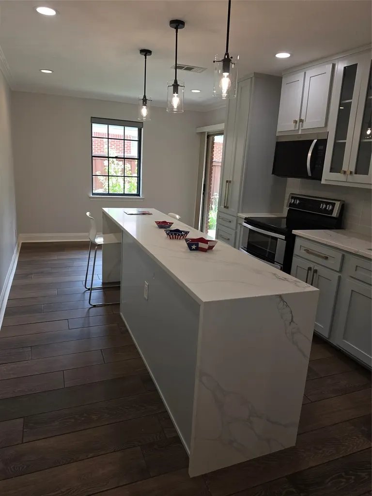 9348 S Angora Street Dallas TX 75218