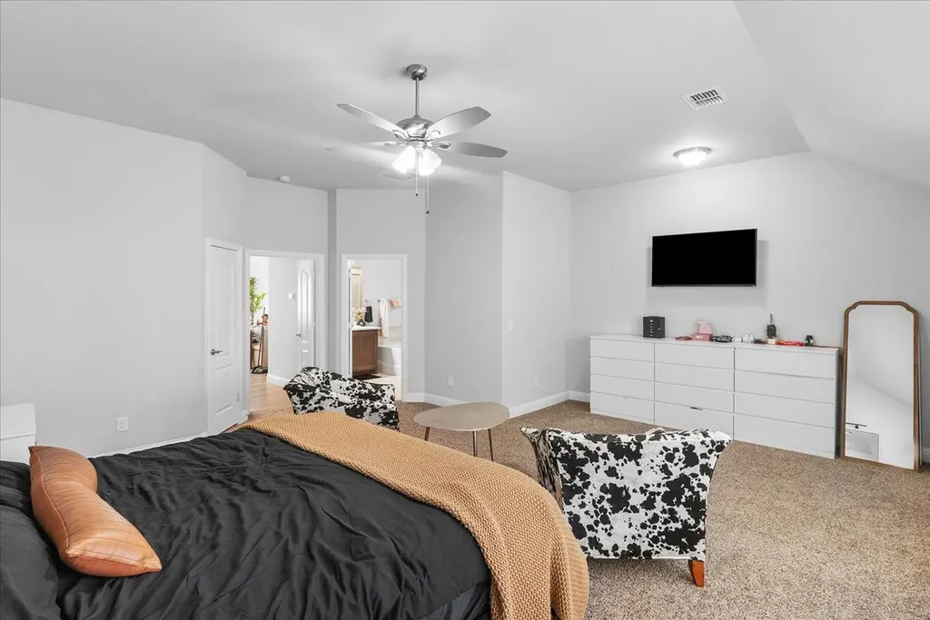 648 Sirius Lane Waxahachie TX 75165