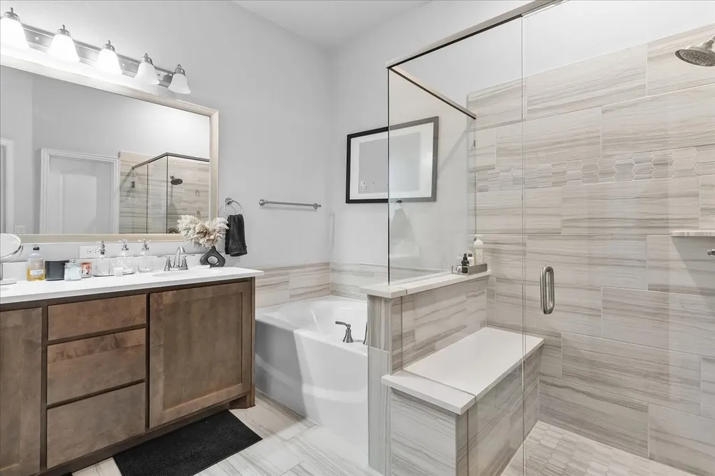 648 Sirius Lane Waxahachie TX 75165