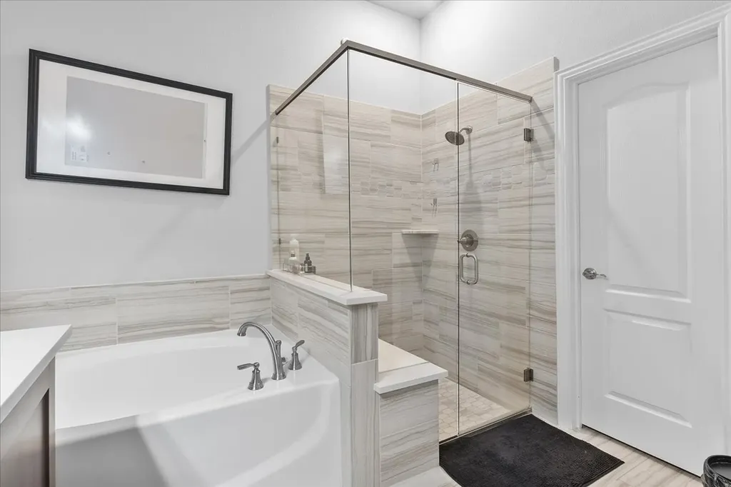 648 Sirius Lane Waxahachie TX 75165