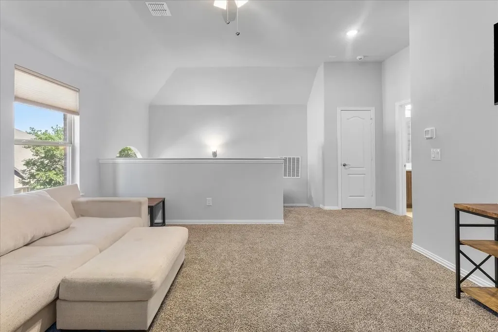 648 Sirius Lane Waxahachie TX 75165