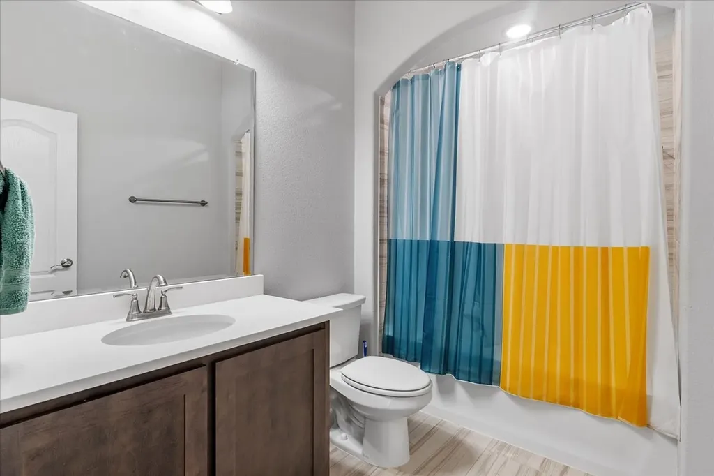 648 Sirius Lane Waxahachie TX 75165