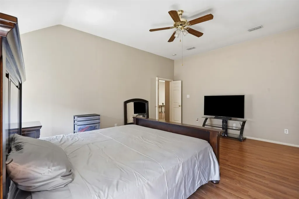 4013 Azalea Drive Haltom City TX 76137