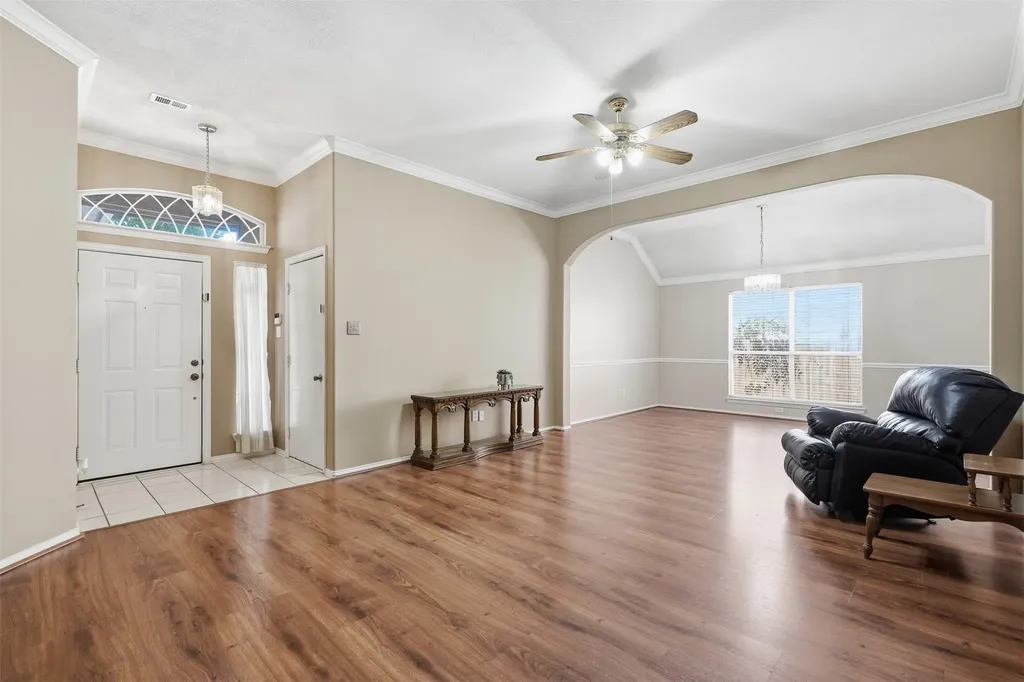 4013 Azalea Drive Haltom City TX 76137