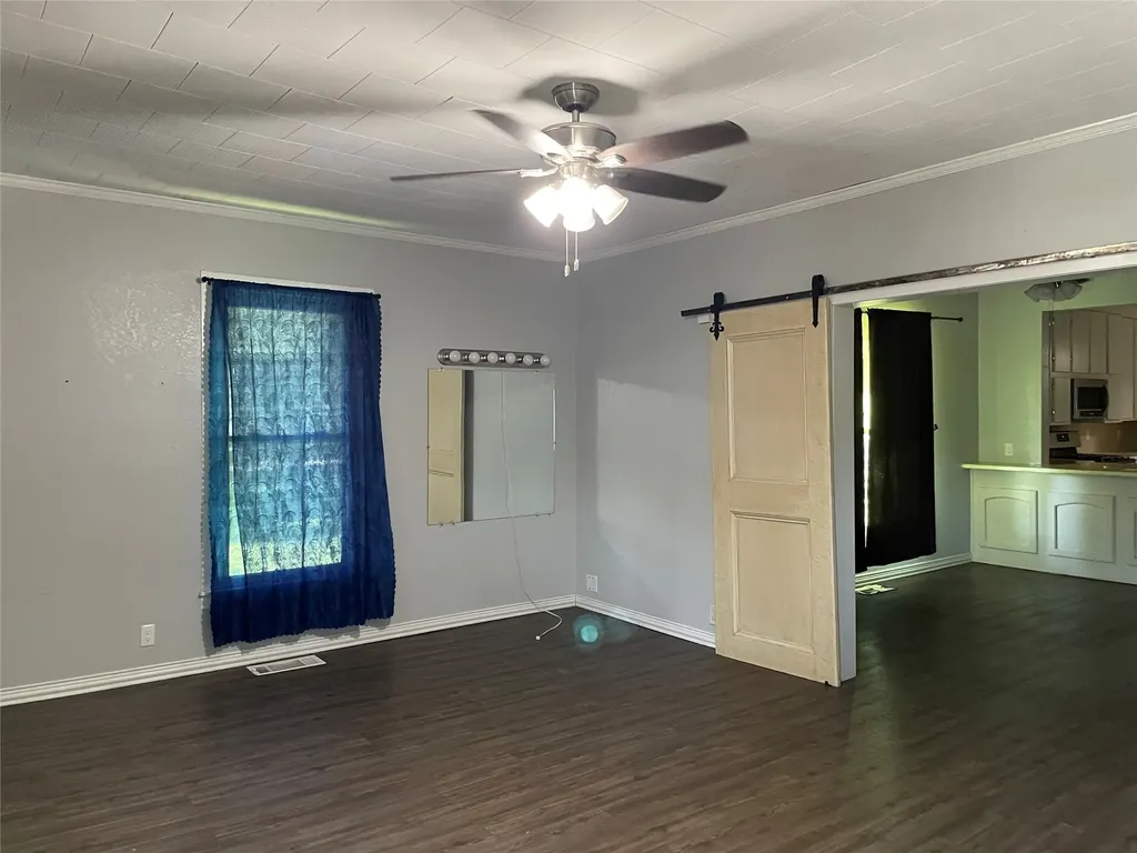 1115 W Lamar Street Sherman TX 75092