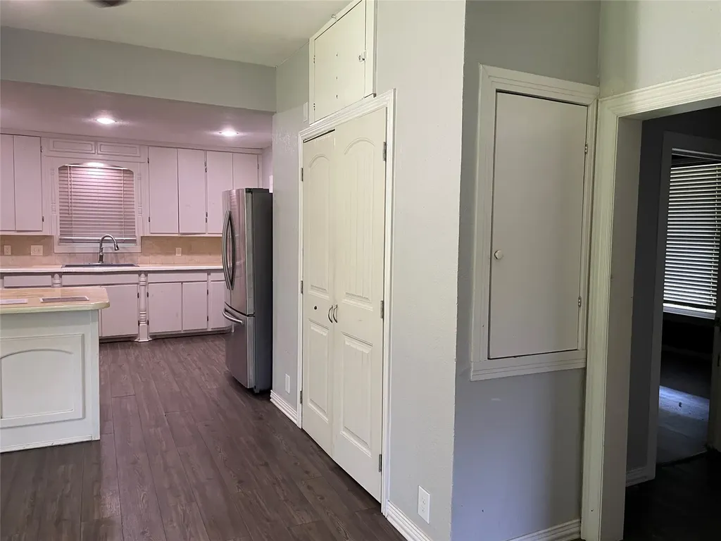 1115 W Lamar Street Sherman TX 75092