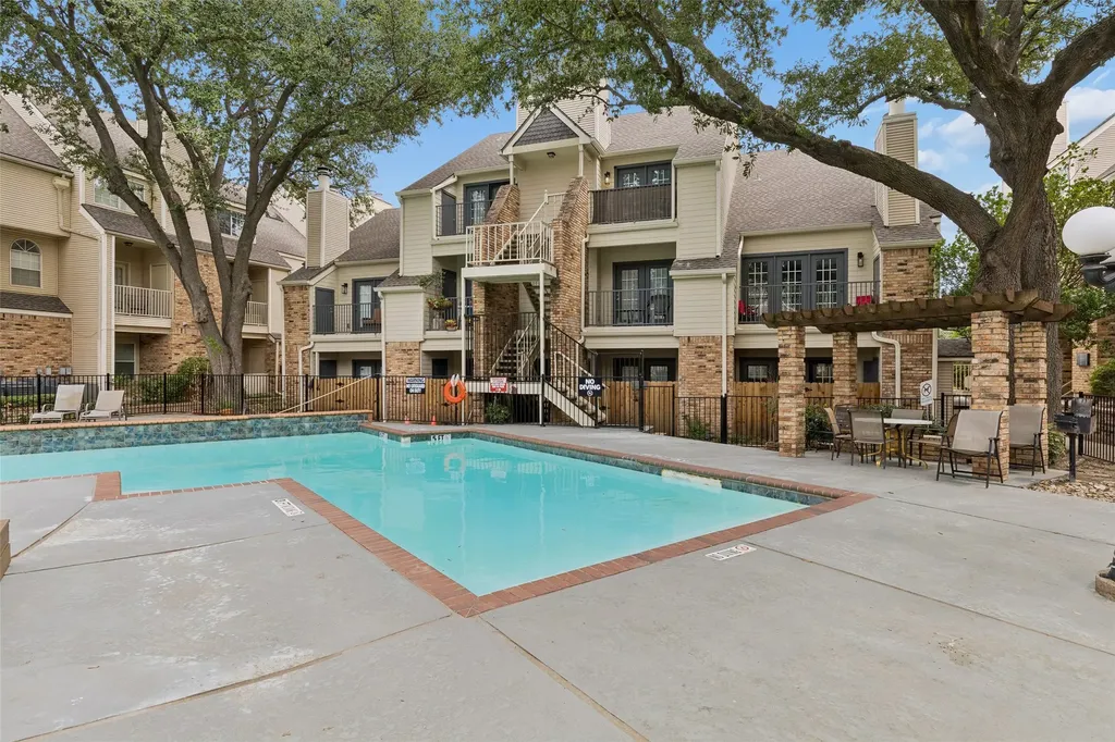 5325 Bent Tree Forest Drive Dallas TX 75248