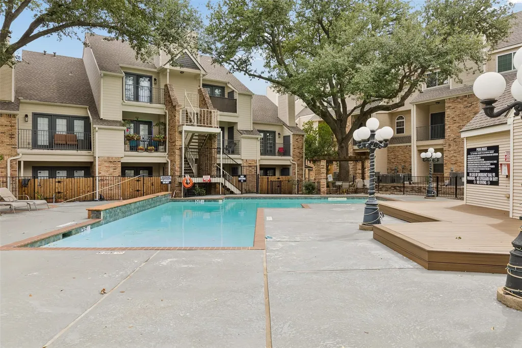 5325 Bent Tree Forest Drive Dallas TX 75248