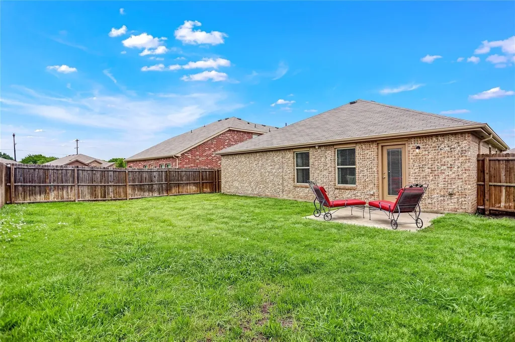 2302 San Marcos Drive Forney TX 75126