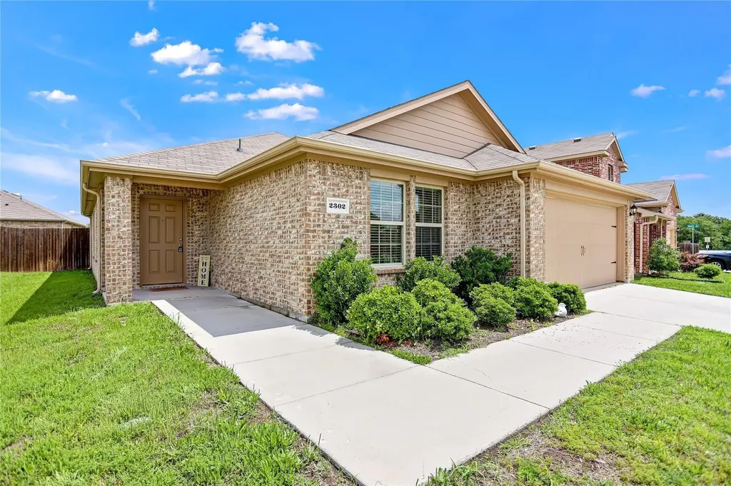 2302 San Marcos Drive Forney TX 75126