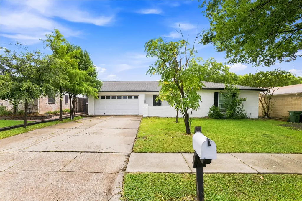 1721 Overbrook Drive Arlington TX 76014