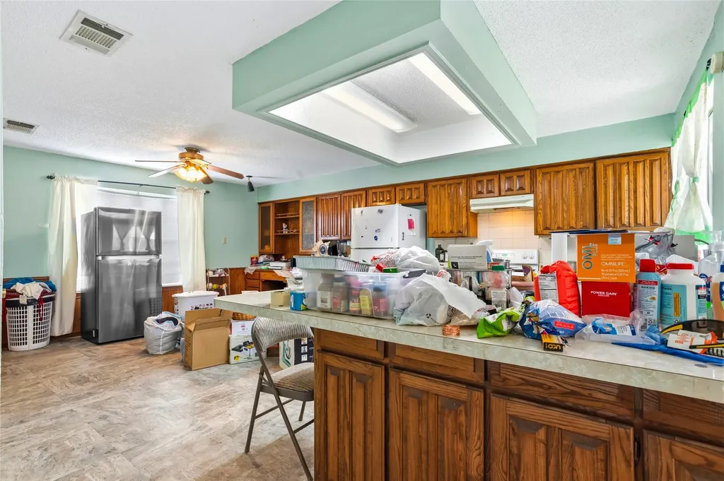 1721 Overbrook Drive Arlington TX 76014