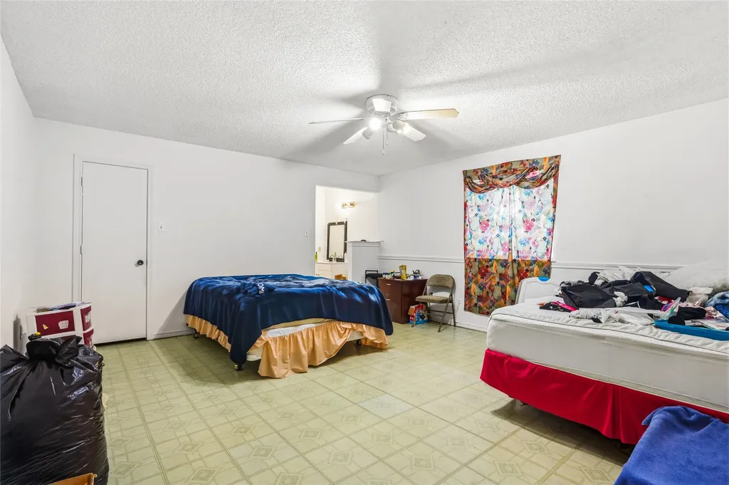 1721 Overbrook Drive Arlington TX 76014