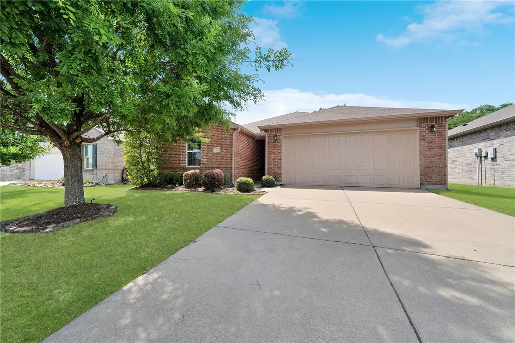 111 Tanglewood Drive Fate TX 75189