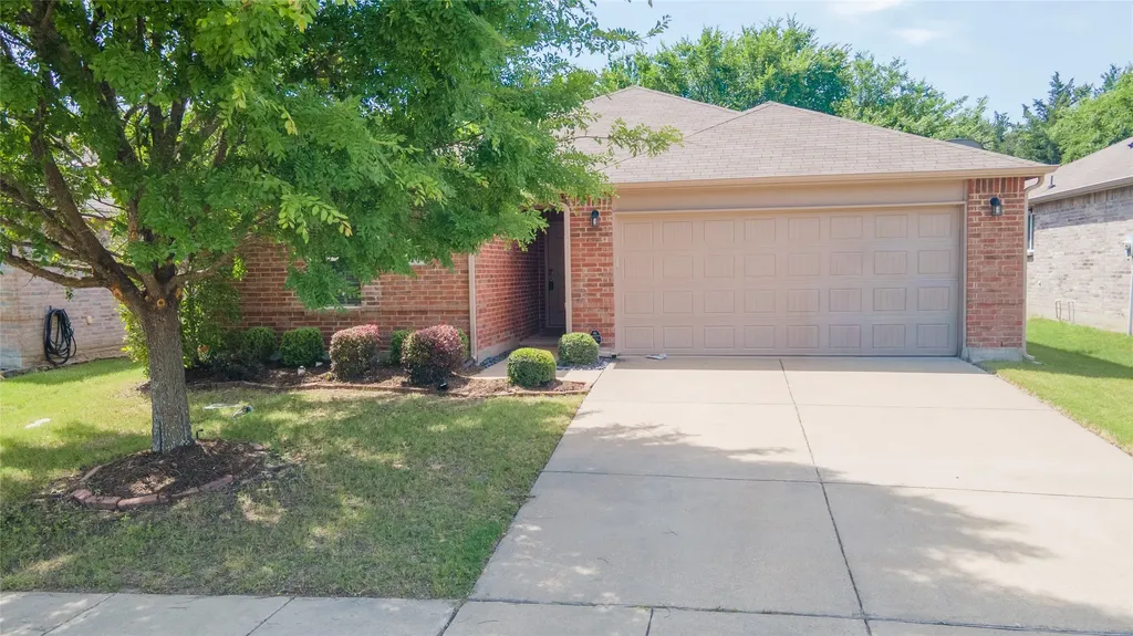 111 Tanglewood Drive Fate TX 75189