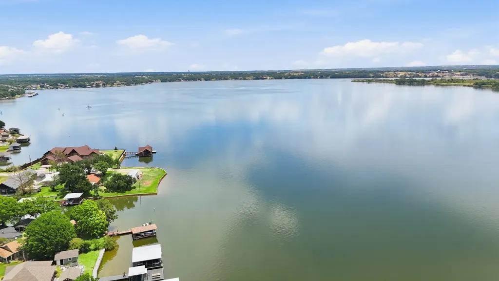 4417 Wildwood Circle Granbury TX 76049