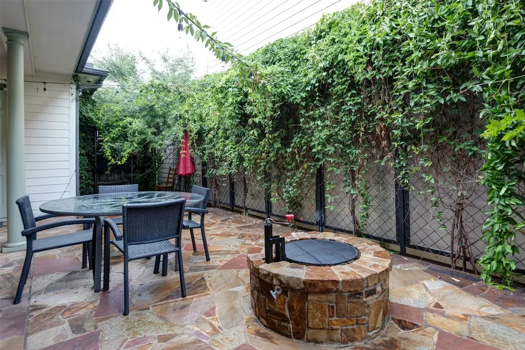 3714 Clarke Avenue Fort Worth TX 76107