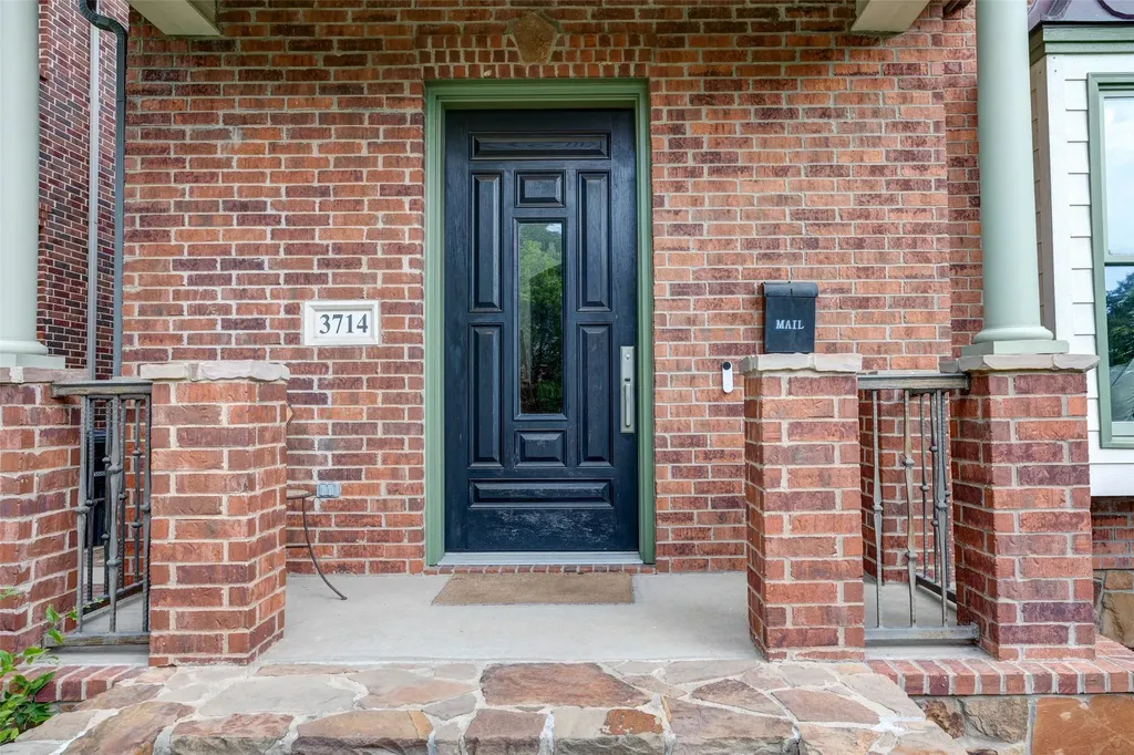 3714 Clarke Avenue Fort Worth TX 76107