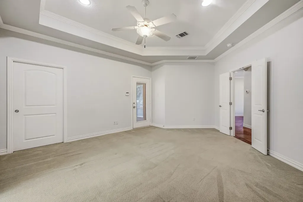910 Mallard Pointe Drive Granbury TX 76049