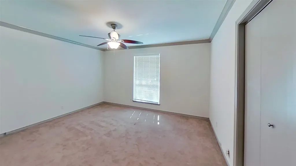 3609 Stables Dallas TX 75229
