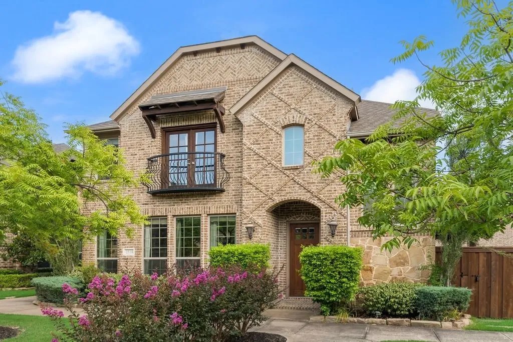 2518 Bill Moses Parkway Farmers Branch TX 75234