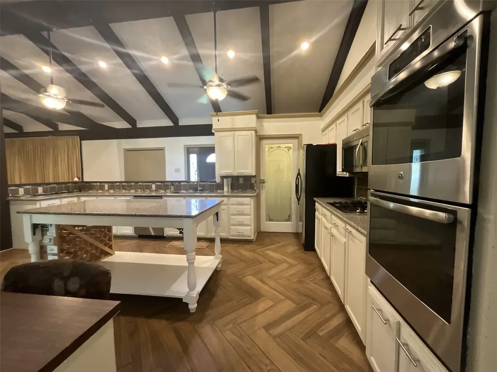 530 Hilliard Drive Canton TX 75103