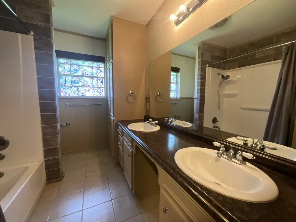 530 Hilliard Drive Canton TX 75103