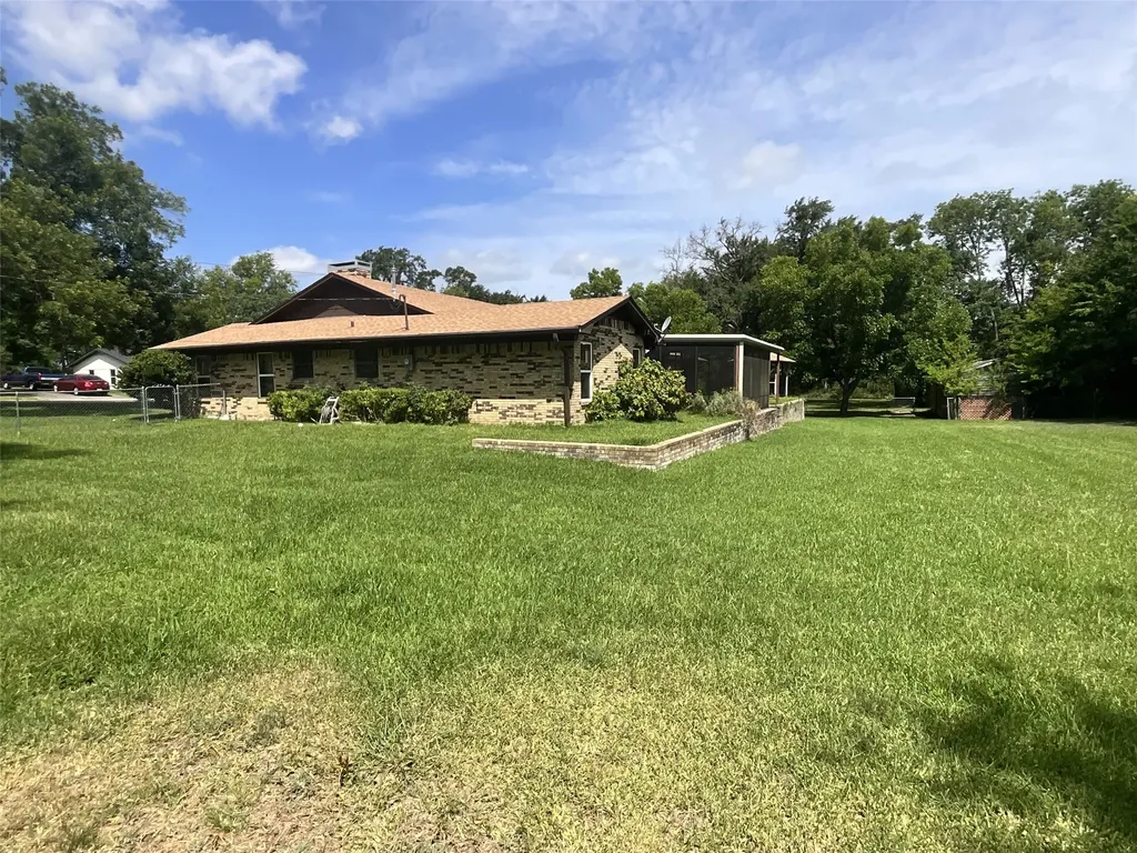 530 Hilliard Drive Canton TX 75103