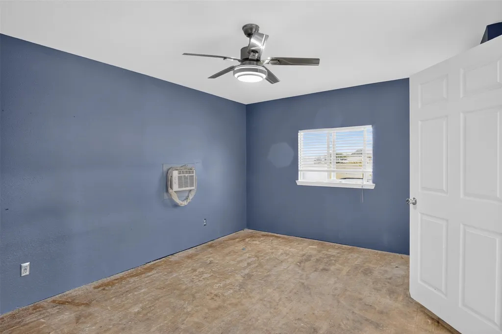 7851 Mavis Avenue Waxahachie TX 75167