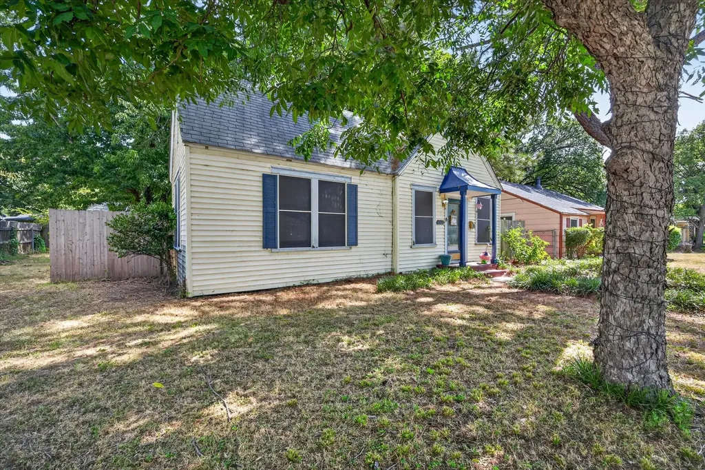 2822 Marigold Avenue Fort Worth TX 76111