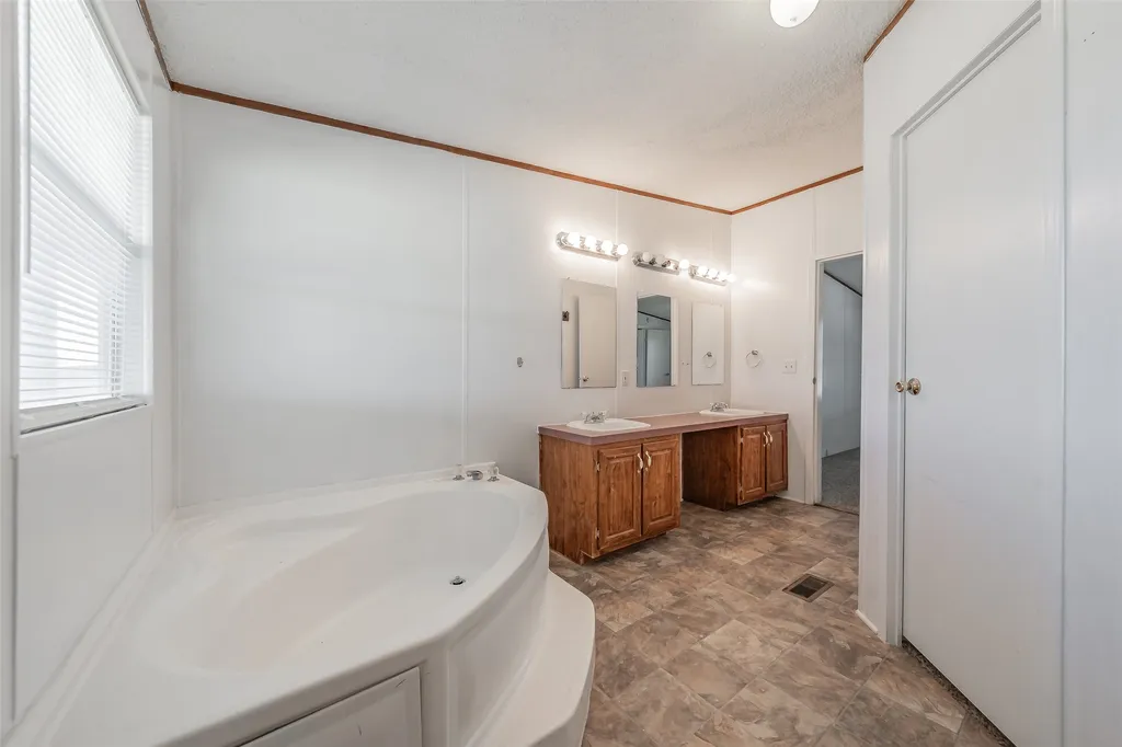 3704 Berry Springs Court Joshua TX 76058