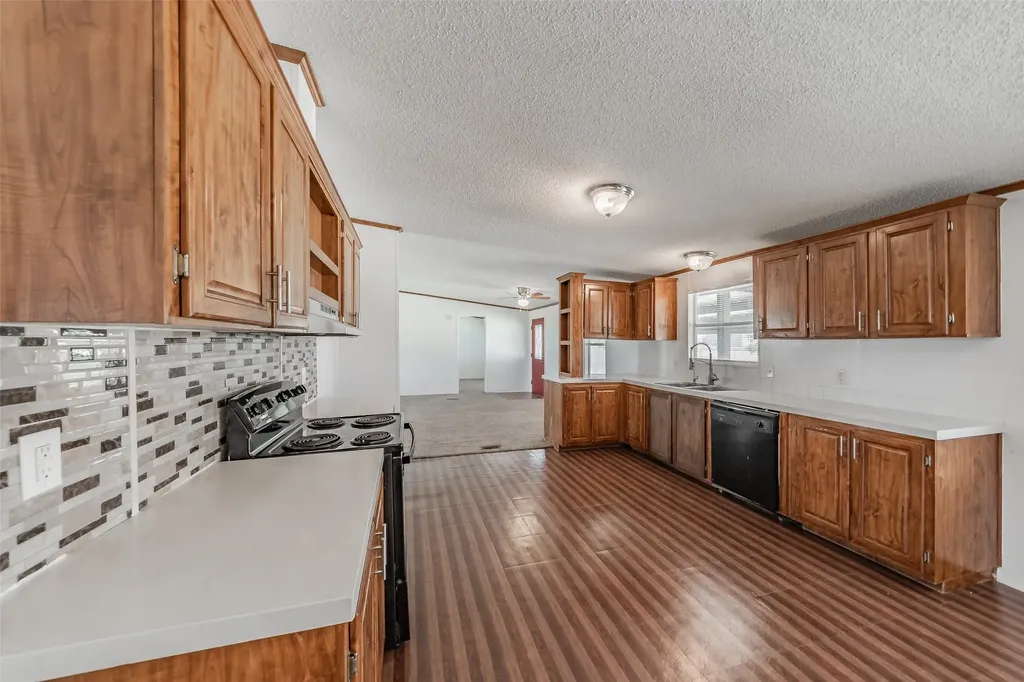 3704 Berry Springs Court Joshua TX 76058