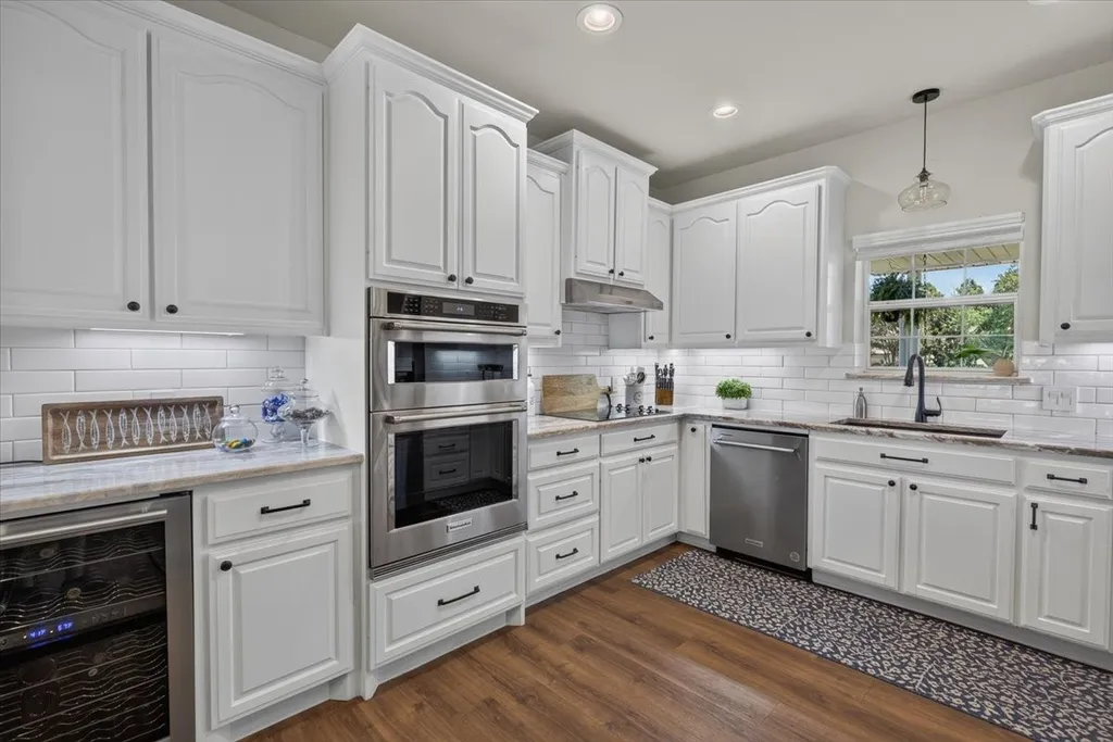 233 Saint Andrews Drive E Mabank TX 75156