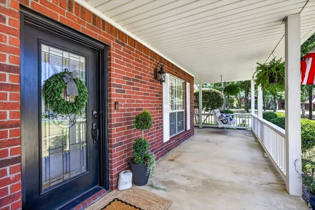 233 Saint Andrews Drive E Mabank TX 75156