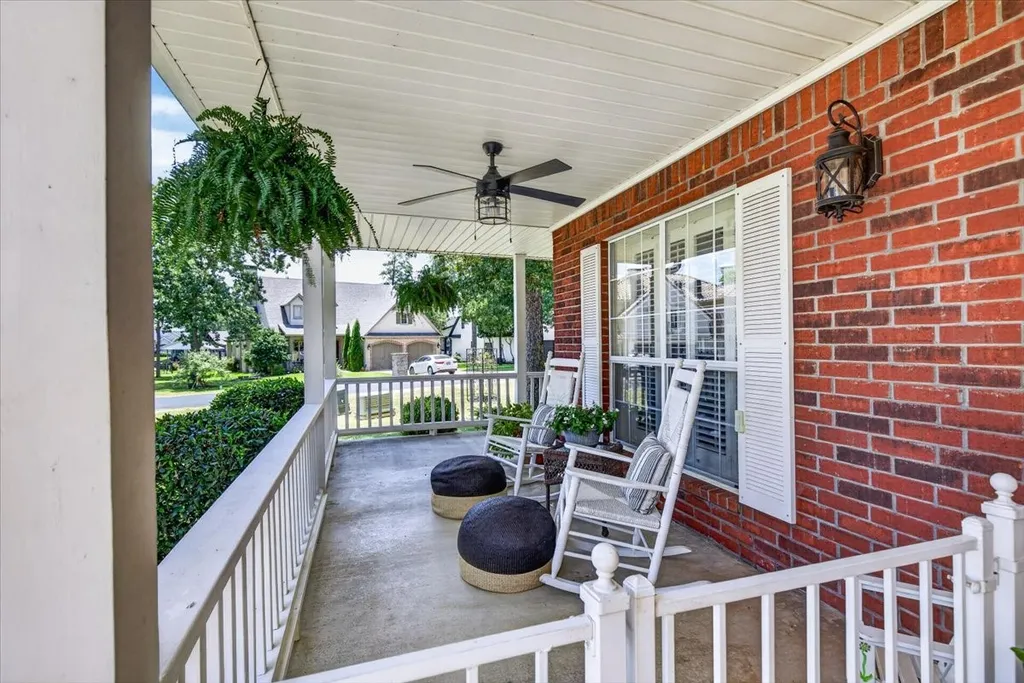 233 Saint Andrews Drive E Mabank TX 75156