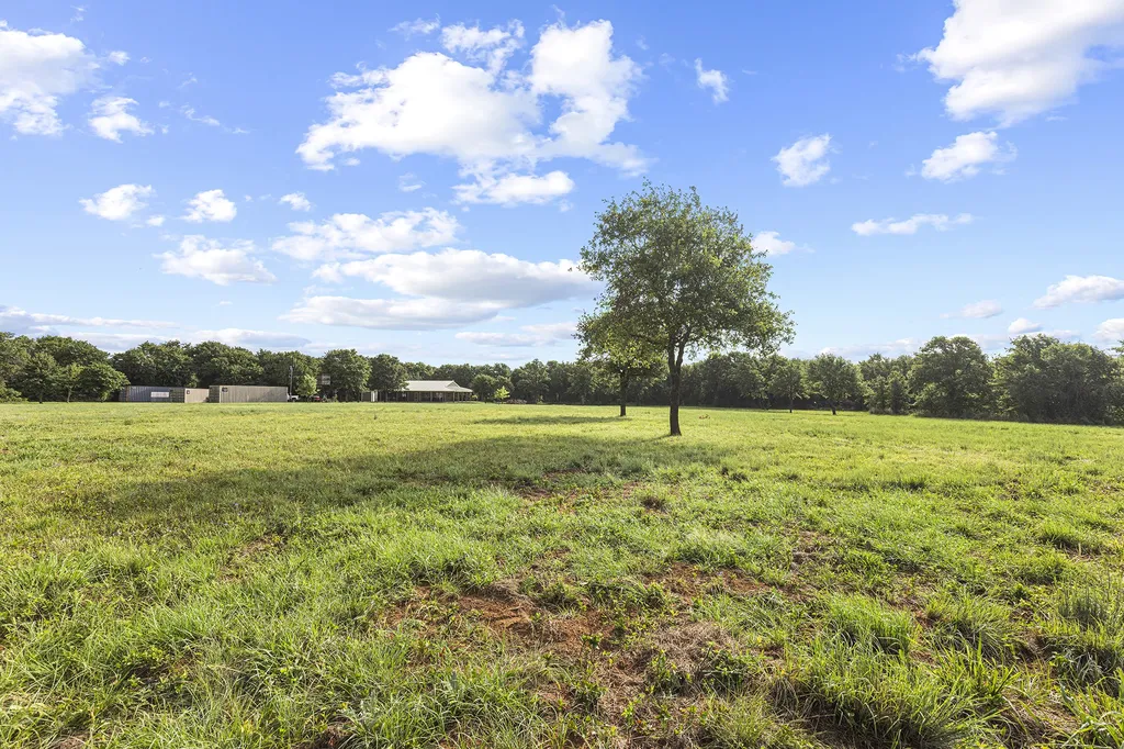 10371 State Highway 148 Jacksboro TX 76458