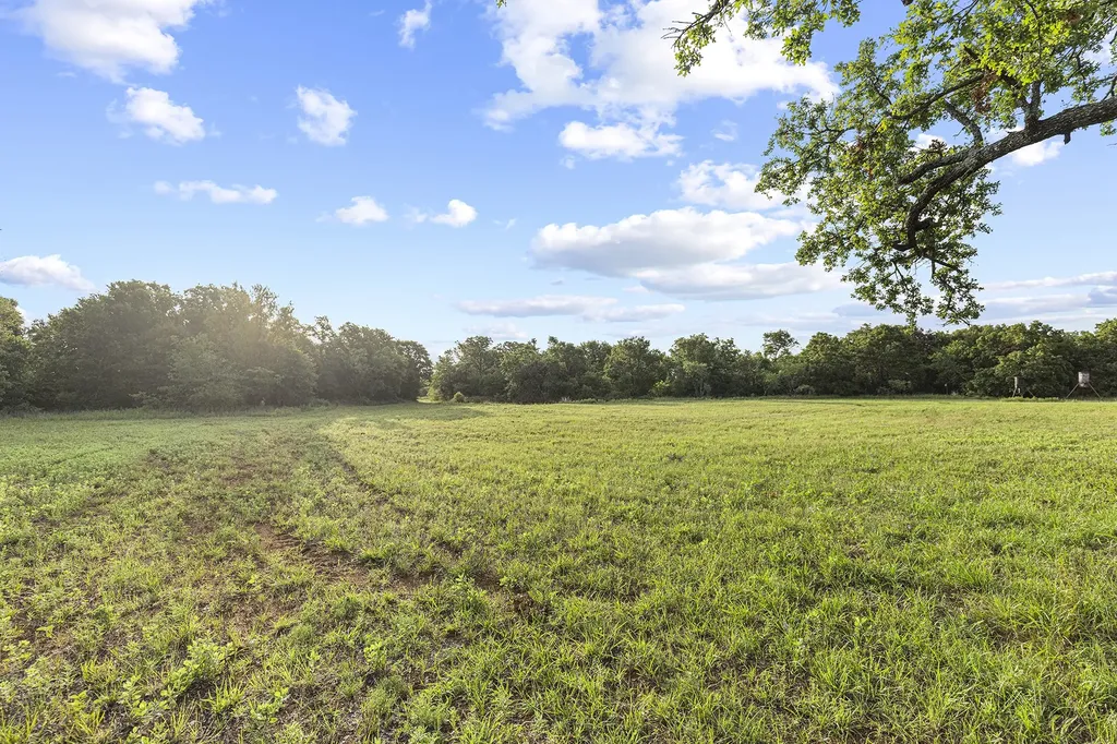 10371 State Highway 148 Jacksboro TX 76458