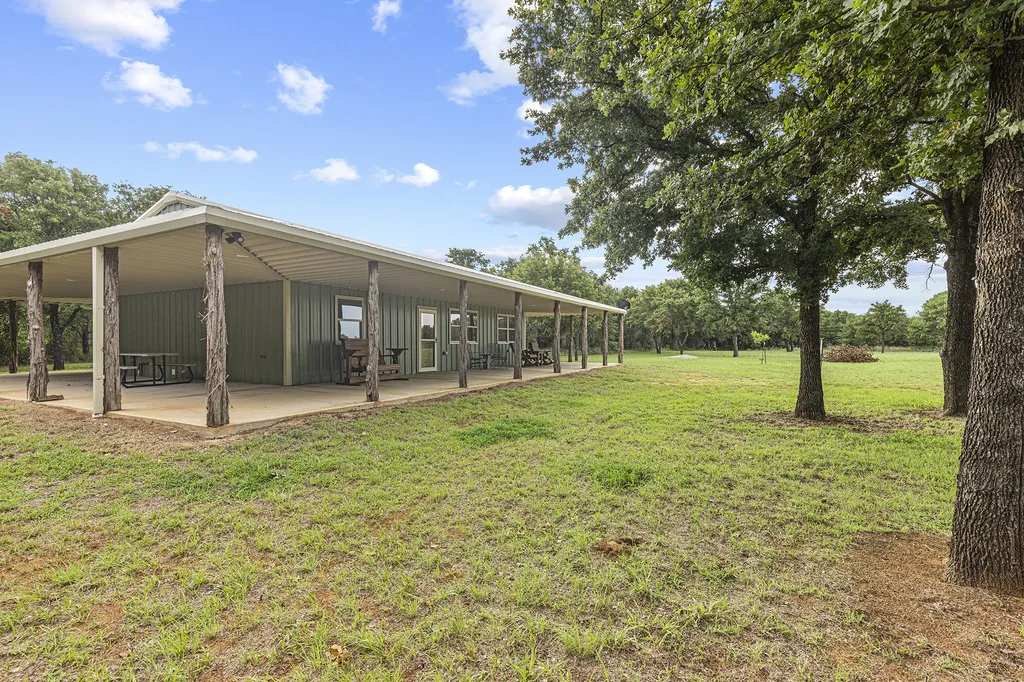 10371 State Highway 148 Jacksboro TX 76458