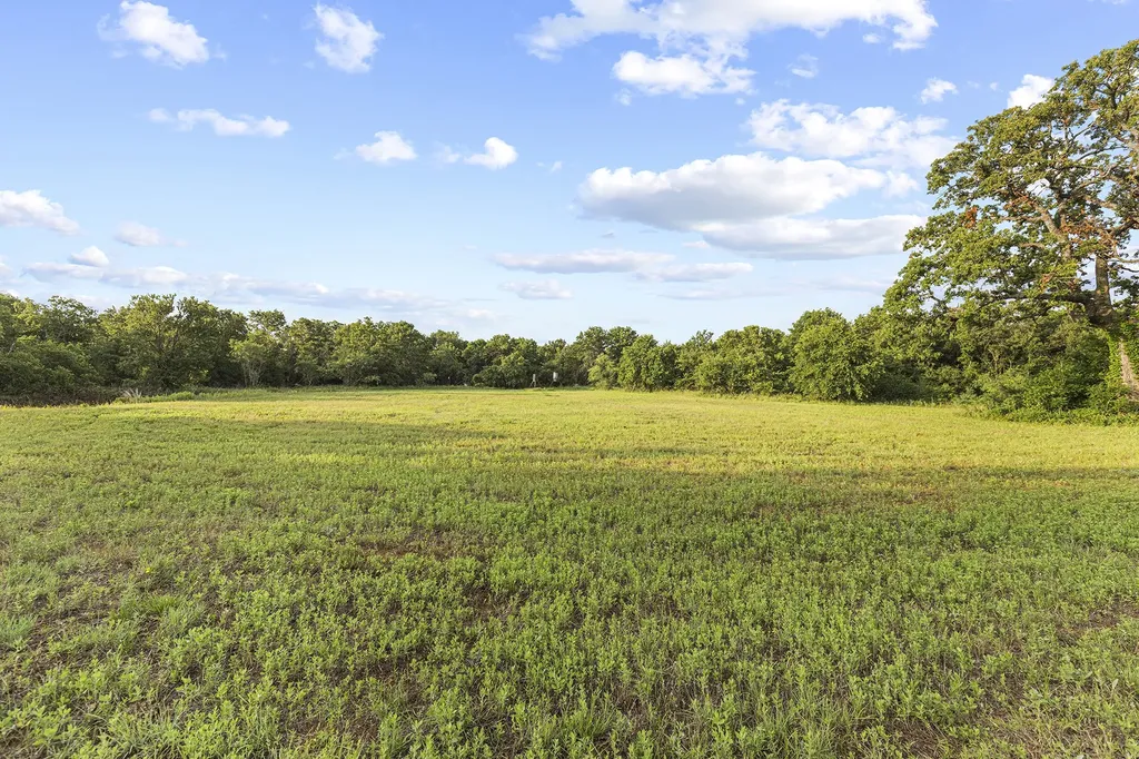 10371 State Highway 148 Jacksboro TX 76458