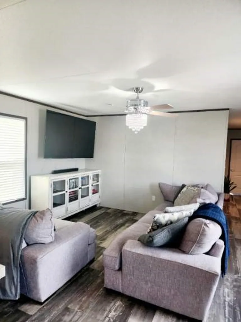 1660 Red Road Howe TX 75459