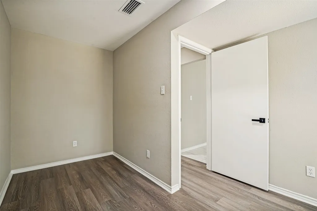 5121 Vera Cruz Drive Garland TX 75043