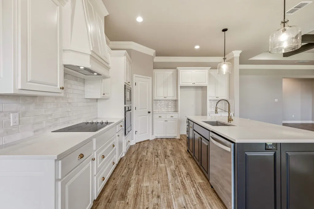 162 Breeders Drive Willow Park TX 76087