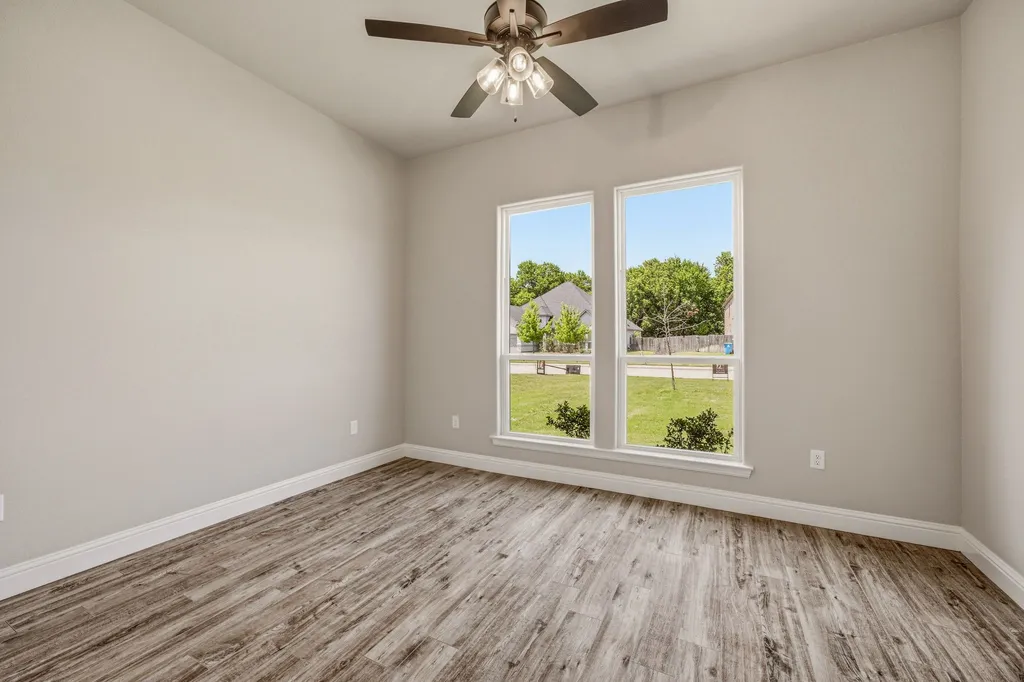 162 Breeders Drive Willow Park TX 76087