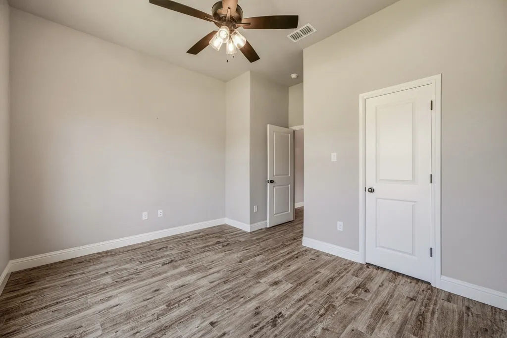 162 Breeders Drive Willow Park TX 76087